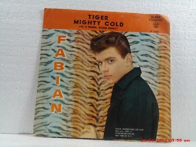 FABIAN -(45)- TIGER / MIGHTY COLD (TO A WARM, WARM HEART) - CHANCELLOR 1037-1959 - Image 1 of 4
