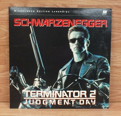 The Terminator 2 Judgment Day (Widescreen 2 Disc LaserDisc)Arnold Schwarzenegger - Image 1 of 2