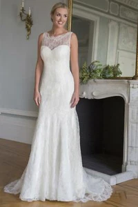 Augusta Jones Kleinfeld Tanya D619 Wedding Dress 10 12 Ivory Lace $2,775 - Picture 1 of 7
