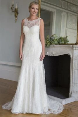 Augusta Jones Kleinfeld Tanya D619 Wedding Dress 10 12 Ivory Lace $2,775 - Image 1 of 4