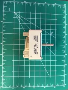 OEM Samsung Range Surface Element Control Switch DG44-01009B for NE63A6751SS/AA - Picture 1 of 4