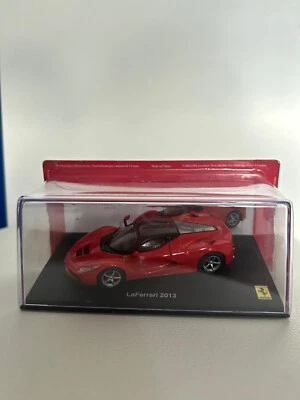 Modellino Auto da collezione  Ferrari LaFerrari 2013 scala 1:43 in confez nuova - Immagine 1 di 4