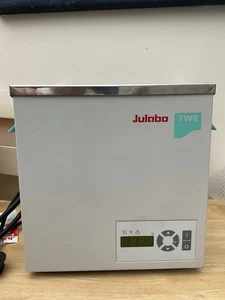 Julabo TW8 laboratory bench top heated water bath - Picture 1 of 5