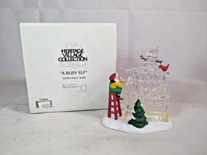 Dept 56 A Busy Elf Polo Norte Signo Escultura de Hielo Pueblo Accesorio Estatuilla B12 - Imagen 1 de 5