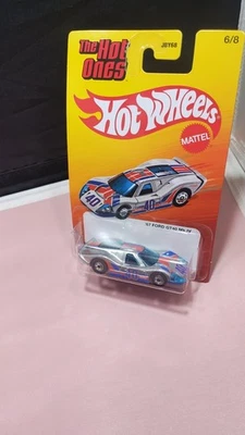 Hot Wheels The Hot Ones '67 Ford GT40 Mk.IV Silver Diecast 1:64 Scale #6/8 New - Image 1 of 2