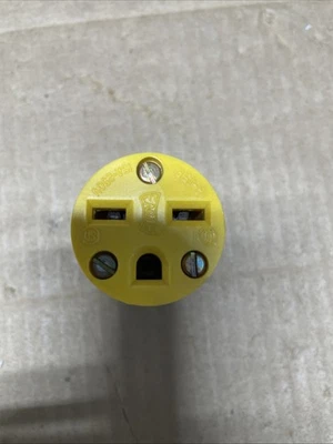 Enchufe conector hoja recta Eagle NEMA 6-15R 15A 250V a granel 615C Foto 1 de 3