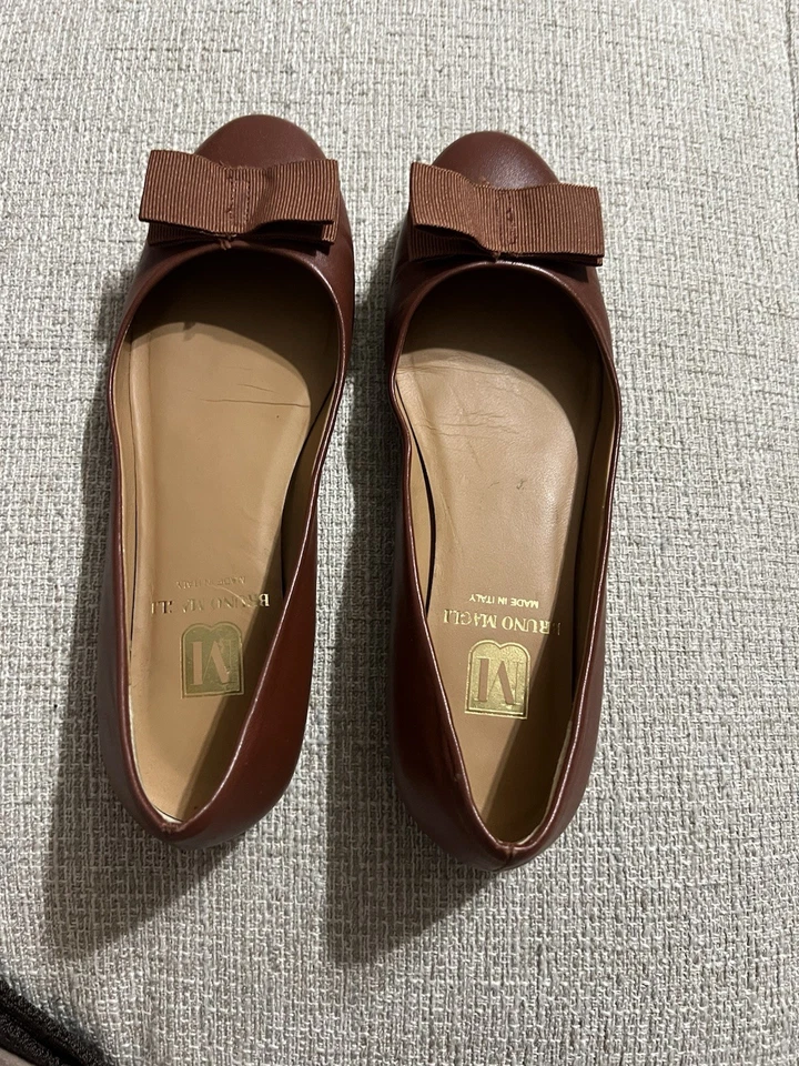 Bruno Magli Talla 36.5 EE. UU. Talla 6 Janina Tejido Plano Ballet Arco Tejido Marrón - ¡Bonito! Foto 1 de 4