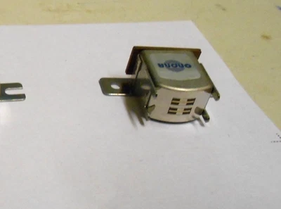 stereo Tonkopf, für auto-revers Kassettenspieler,   ca 4 x 140  ohm - Bild 1 von 2