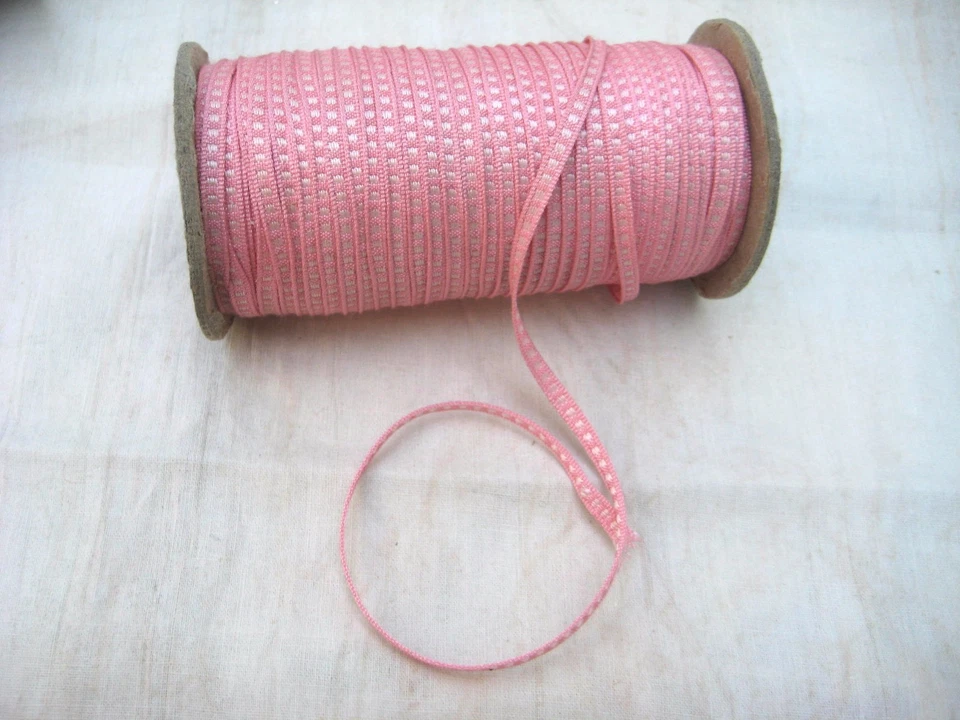 Muñeca antigua vintage pequeña cinta cuadrada rosa rayón de 10 yardas pantalla de 1/8" Foto 1 de 1