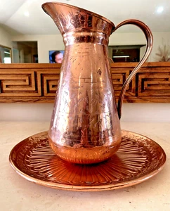Beautiful Copper Jug and Platter. 28.5 cm Tall Jug/ 30cm Wide Plate - Picture 1 of 9