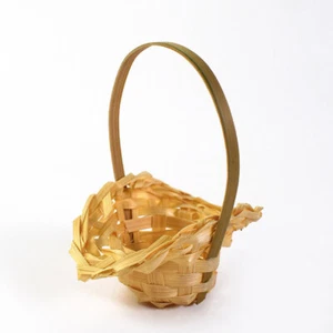 1Pc Miniature Mini Basket Bouquet Flower Arrangement Decor Bamboo Weaving Craft - Picture 1 of 10