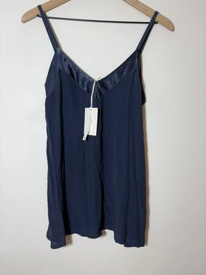 Top Cami Milio Milano Hecho en Italia Azul Marino Borde Satinado Talla M Nuevo con Etiquetas Foto 1 de 4