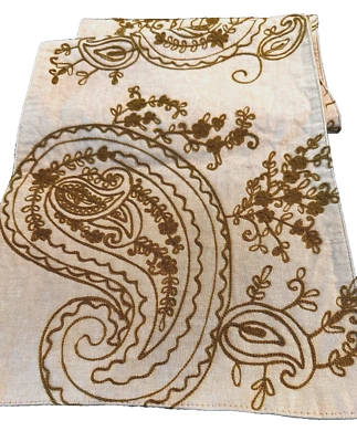 Simply Envogue Embroidered Paisly Lined Table Runner 70” X 40” Elegant - Image 1 of 4