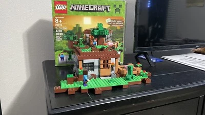LEGO Minecraft: The First Night (21115) - Image 1 of 4