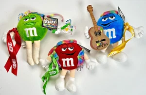 M&M's 2003 Plush Hippie 3 Set Blue Red Green Guitar Flower Love Chocolate 6” Tag - Picture 1 of 2