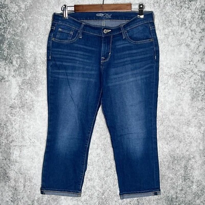 Old Navy Flirt womens cuffed capri jeans size 4 stretch mid rise med wash - Image 1 of 4