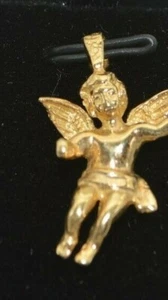 CW222     14K Yellow Gold Wedding Family Anniversary Pendant Charm With diamond  - Picture 1 of 8