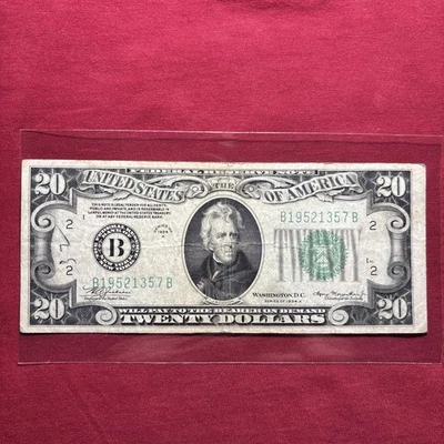 1934 A Series $20 Federal Reserve Note B19521357B, New York - Image 1 of 2