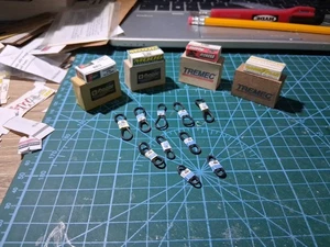 Posten # 97 6 Kartons Auto Produkte 1:24-25 und 10 Riemen in 3 Größen LG Md Sm - Bild 1 von 11