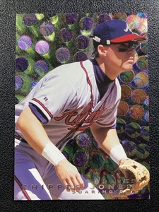 1996 Fleer Soaring Star Chipper Jones Foil Insert 5 NM Atlanta Braves - Bild 1 von 2
