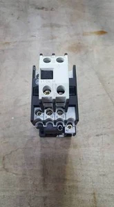 MOELLER KLOCKNER DIL00M CONTACTOR WITH 11 DIL M W178 - Picture 1 of 2