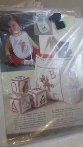 Artcraft Concepts Baby's Cross Stitch Kit Sof' Blocks #3218 Rick-rack 4 x 4 x 4 - Picture 1 of 6