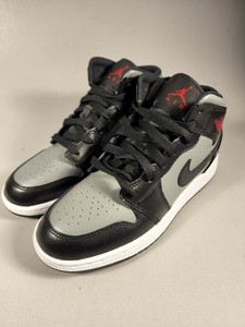 Las mejores ofertas en Jordan 1 Mid Negro Gimnasio Rojo | eBay