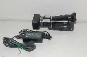 Videocámara digital Sony HVR-A1U HDV 1080i HD Handycam - Imagen 1 de 7