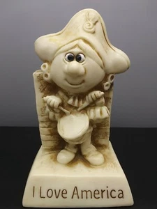  Russ Berrie & Co Statue 5.5"  " I LOVE AMERICA"  1980 VINTAGE #747 - Picture 1 of 11