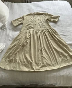 Vestido Toast Natural Beige Aguja MUY Grande Midi Talla XS Bolsillos Botón - Imagen 1 de 15