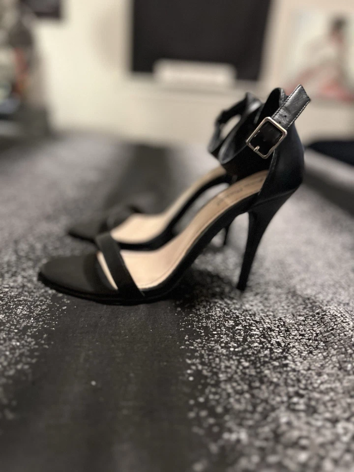 Tacones Anne Michelle para mujer talla 9 Foto 1 de 4