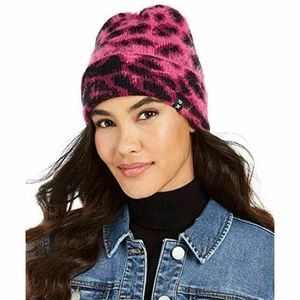 Gorro DKNY para mujer estampado animal difuso tejido suave en rosa talla única, $34 nuevo con etiquetas - Imagen 1 de 5