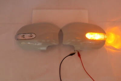 NUEVA cubierta de espejo retrovisor exterior señal de giro LED apta para Mazda MPV 2002~2003-2005~2006 Foto 1 de 3