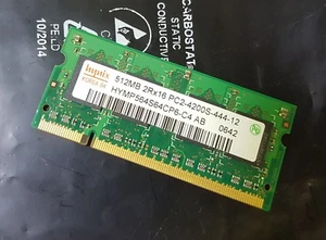 512MB Hynix HYMP564S64CP6-C4 DDR2 RAM 533MHz PC2-4200 Toshiba Satellite L350 - Bild 1 von 1