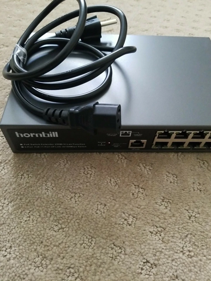 hornbill 9 Port PoE+ Switch, 8 Port PoE+ Switch and 1 Uplink Port, 150W, 802.3af - Image 1 of 1