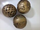 Excellent 3 Ornate Decorative Balls Spheres for Centerpiece Bowl Home Decor Gold