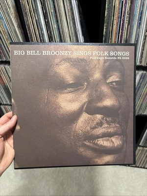 Big Bill Broonzy Sings Folk Songs Vinyl Me Please VMP LP Smithsonian Folkways EX - Image 1 of 4