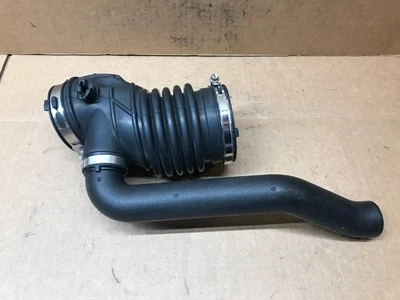 2009 Ford Fusion 3.0L engine air cleaner outlet duct intake hose tube 4614025949 - Image 1 of 4