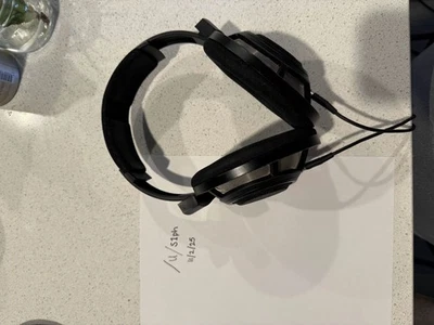 Sennheiser HD800s Over-Ear Closed-back Headphones - Black - Image 1 of 4