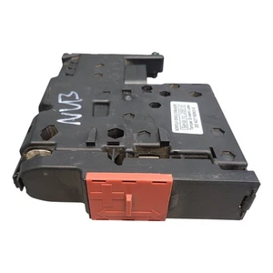 Mercedes SLC R172 Fuse Box Relay 582807167011 - Picture 1 of 17