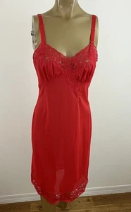 Lencería vintage Komar para mujer 34 vestido sin tirantes completo rojo ribete de encaje 100 % nailon - Imagen 1 de 10