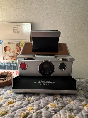 Polaroid SX-70 Alpha 1 Foto 1 de 4