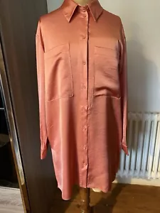 CAMISA LARGA PRIMARK CORAL SATINADO TACTO TALLA 14 - Imagen 1 de 9