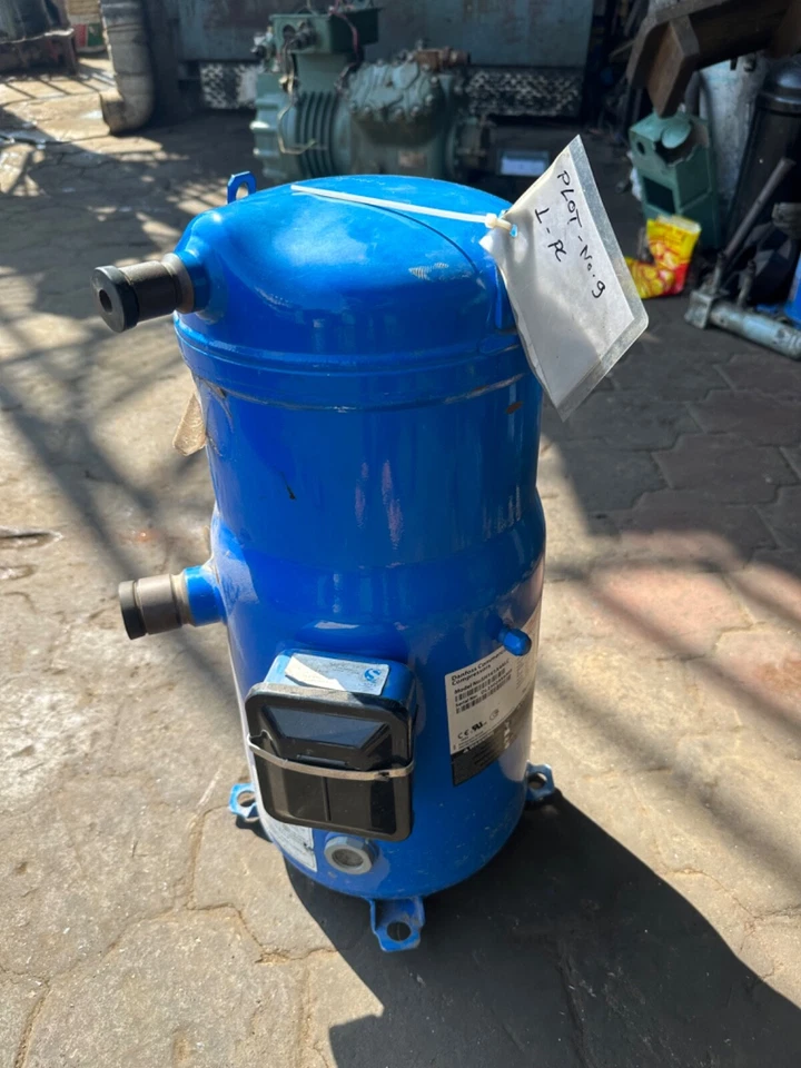DANFOSS SCROLL COMPRESSOR SH161A4ALC - Image 1 of 3