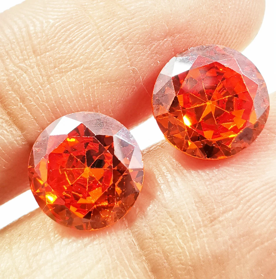 10.30 Ct Pair Orange Zircon Round Shape Loose Gemstones 9.00x8.95x5.15 MM - Image 1 of 4