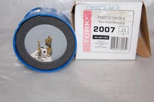 Tork Photoelectric Turn Lock 2007 - Picture 1 of 4