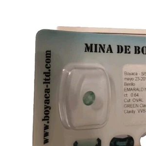 Certificato Smeraldo Colombiano Gemma Con Nessun Trattamento. Peso 0,64 Ct - Foto 1 di 4