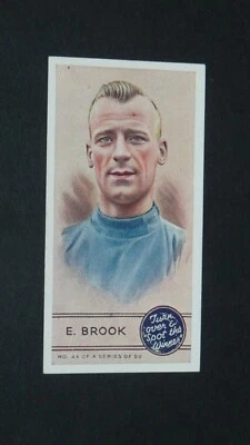 GODFREY PHILLIPS CIGARETTES CARD 1937 SPORTSMEN #44 BROOK FOOTBALL CITIZENS  - Photo 1/2