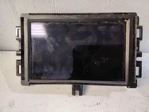 2018 Jeep GRAND CHEROKEE Radio Display And Receiver 7" Screen w/SiriusXM - Picture 1 of 12