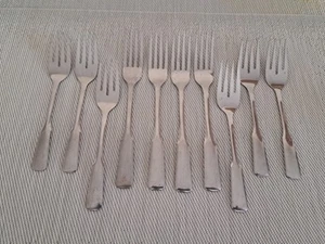 FRIENDSHIP Wm A Rogers Oneida Stainless 6 Salad 4 Dinner Forks - Picture 1 of 24